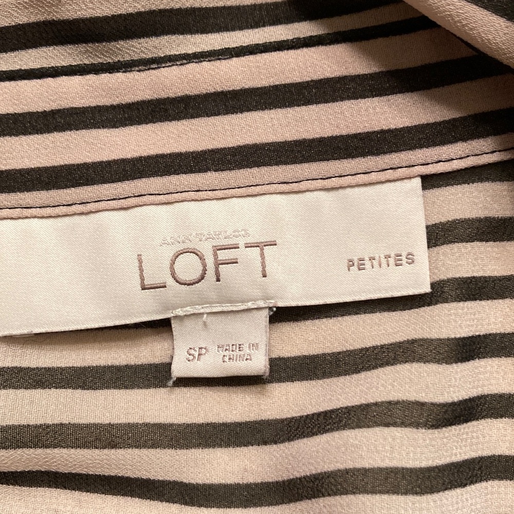 LOFT Petites Sheer Striped Button-Up Blouse Women Size SP - Picture 4 of 12